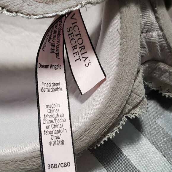 (HH) Victoria's Secret Dream Angels Demi Lace Gray Bra - Picture 3 of 3